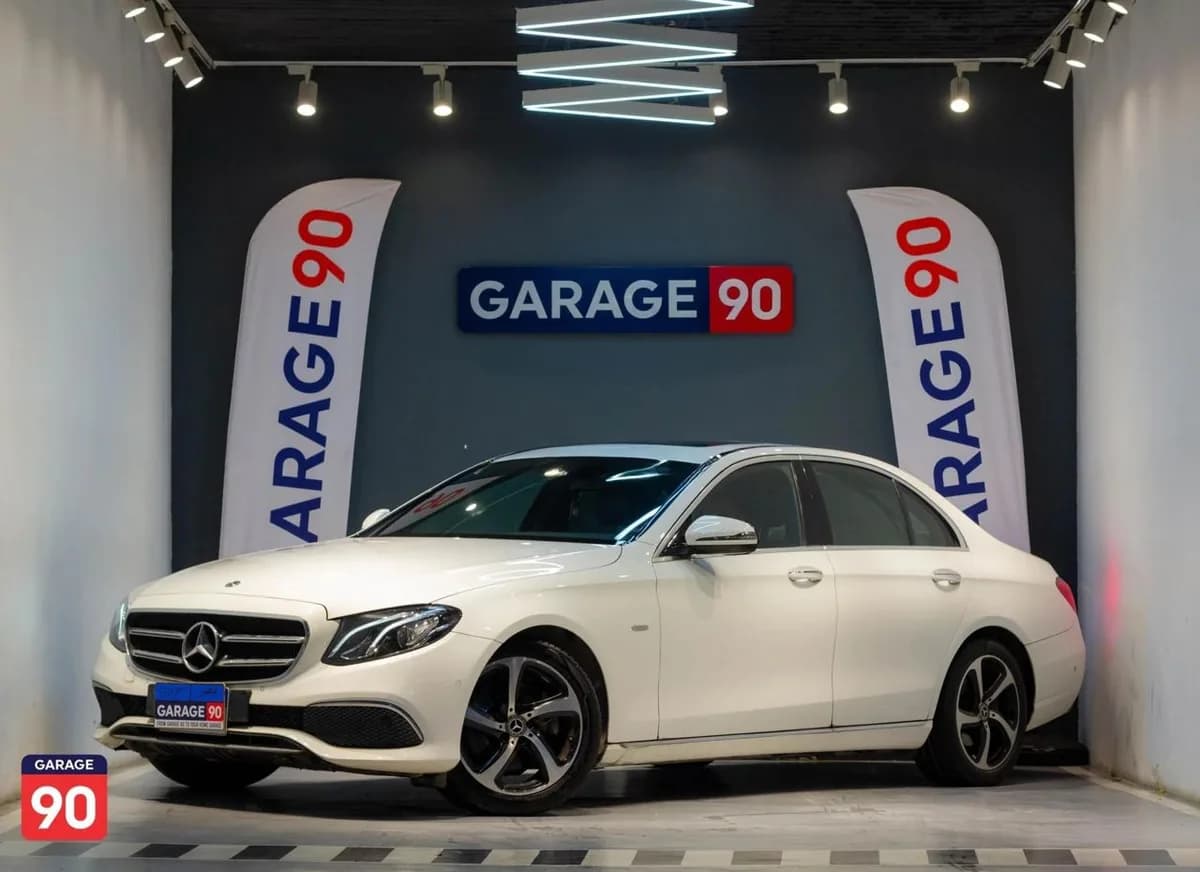 Mercedes E 200 2020 (1)