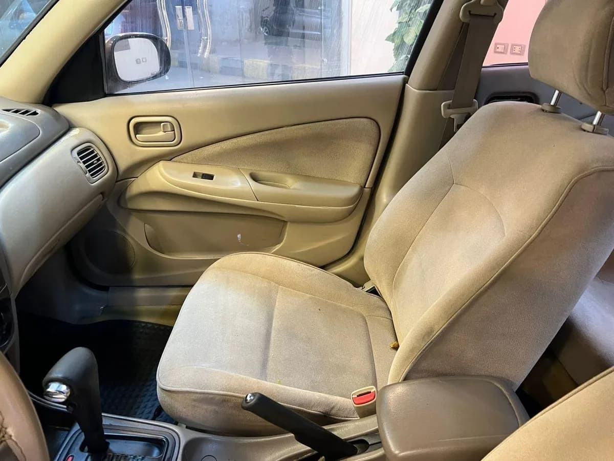 Nissan Sunny 2005 (11)