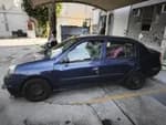 Renault Clio 2002 (2)