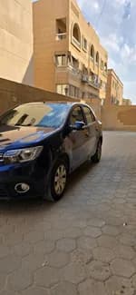 Renault Logan 2019 (1)