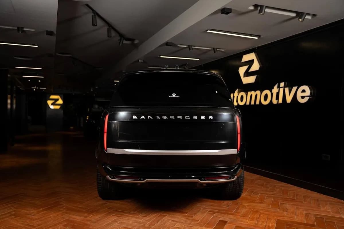 Land Rover Range Rover Vogue 2024 (1)