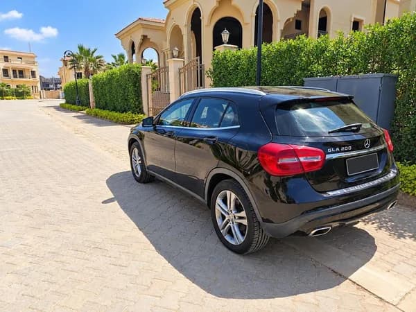 Mercedes GLA 200 2015