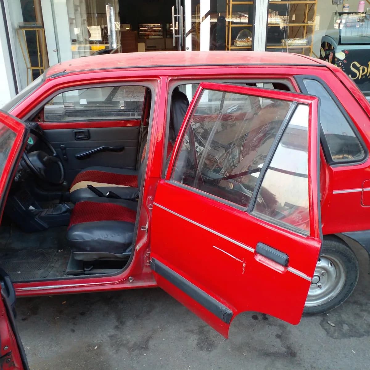 Suzuki Maruti 1998 (1)