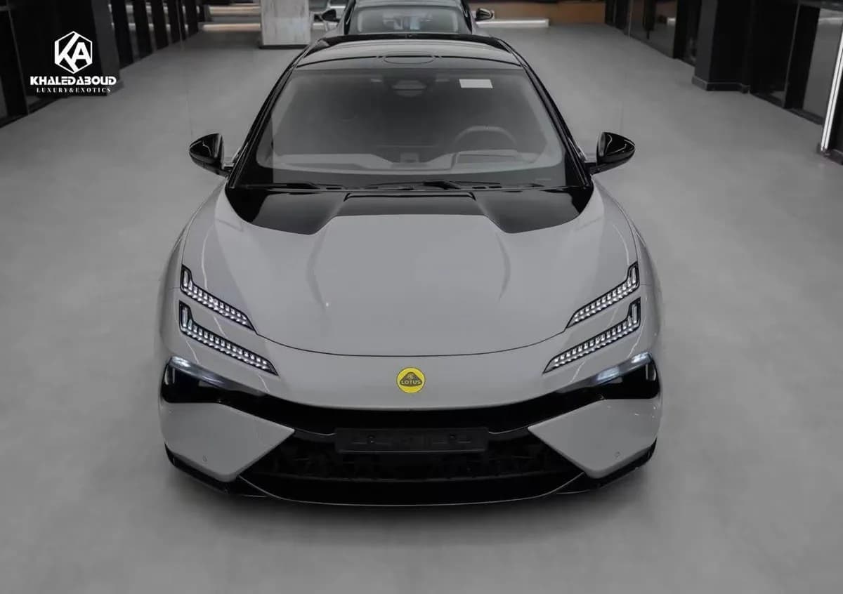 Lotus Emeya 2025 (1)