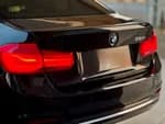 BMW 320i 2018 (3)