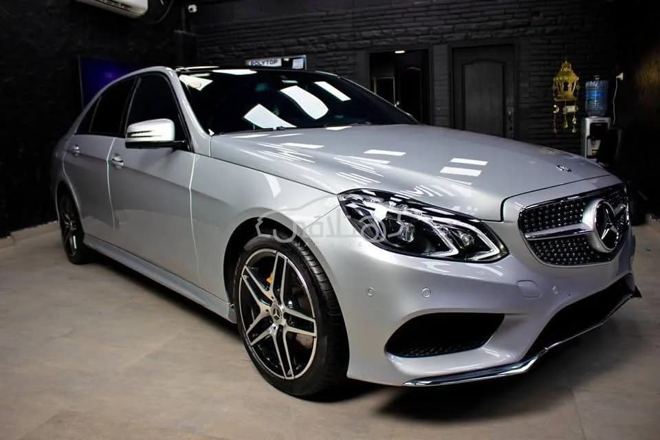 Mercedes-Benz e-250 2014 (1)