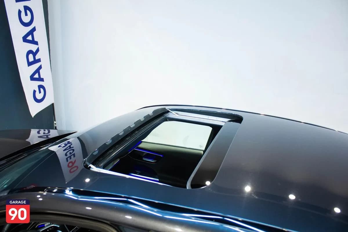 Mercedes C 200 2023 (7)
