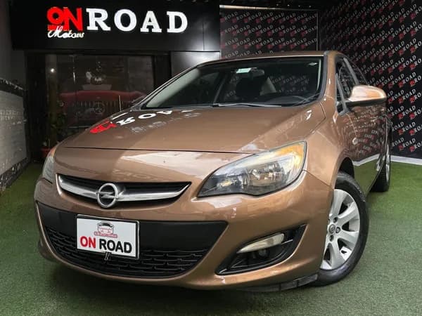 Opel Astra 2016