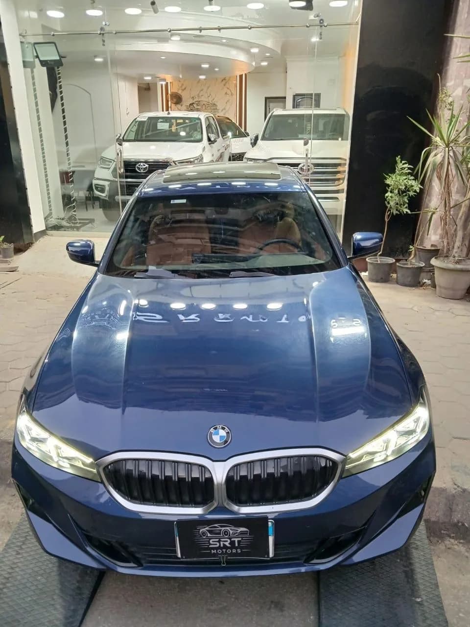 BMW 320i 2024 (0)