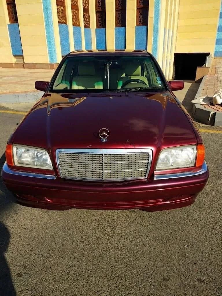 Mercedes 180 1999 (0)