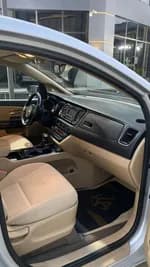 Kia Carnival 2018 (5)