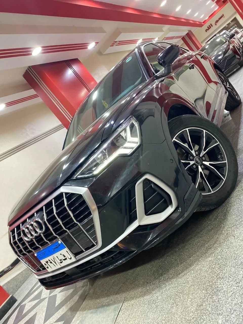Audi Q3 2019 (1)