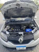 Renault Logan 2016 (5)