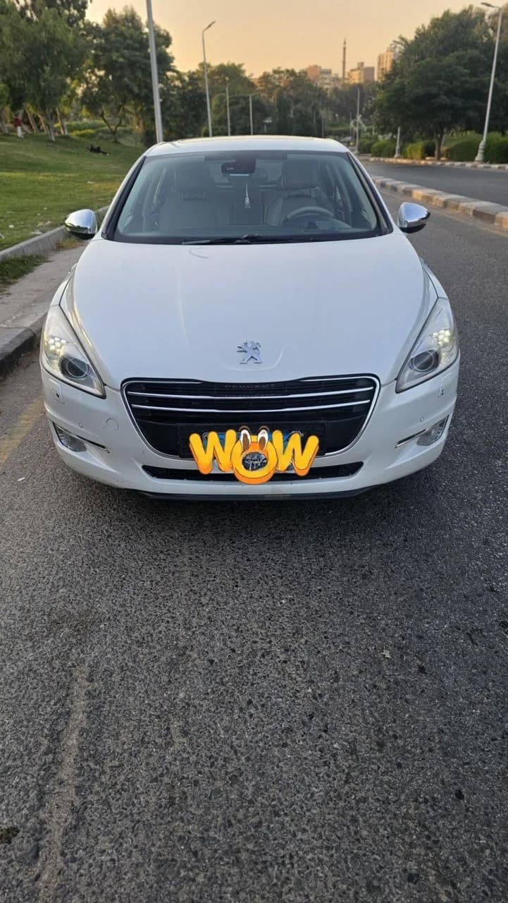 Peugeot 508 2013 (1)