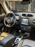 Jeep Renegade 2021 (8)