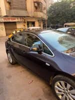 Opel Astra 2017 (3)