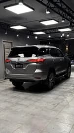Toyota Fortuner 2019 (4)