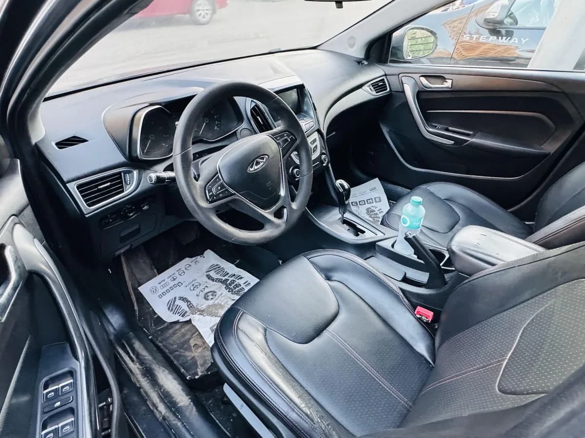Chery Arrizo 5 2022 (10)