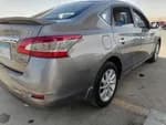 Nissan Sentra 2018 (2)
