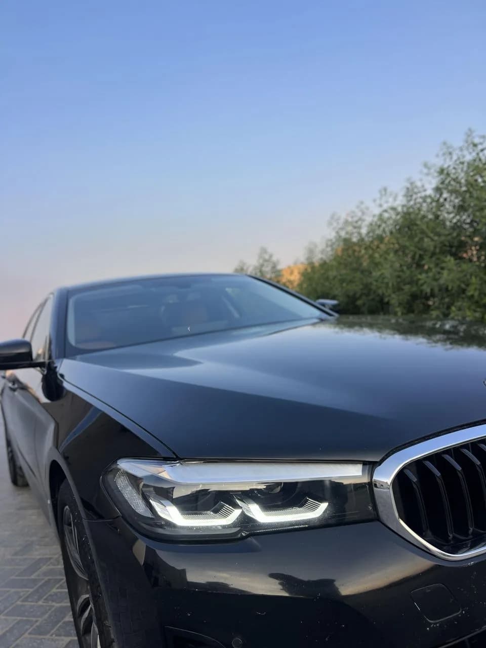 BMW 520 2023 (1)