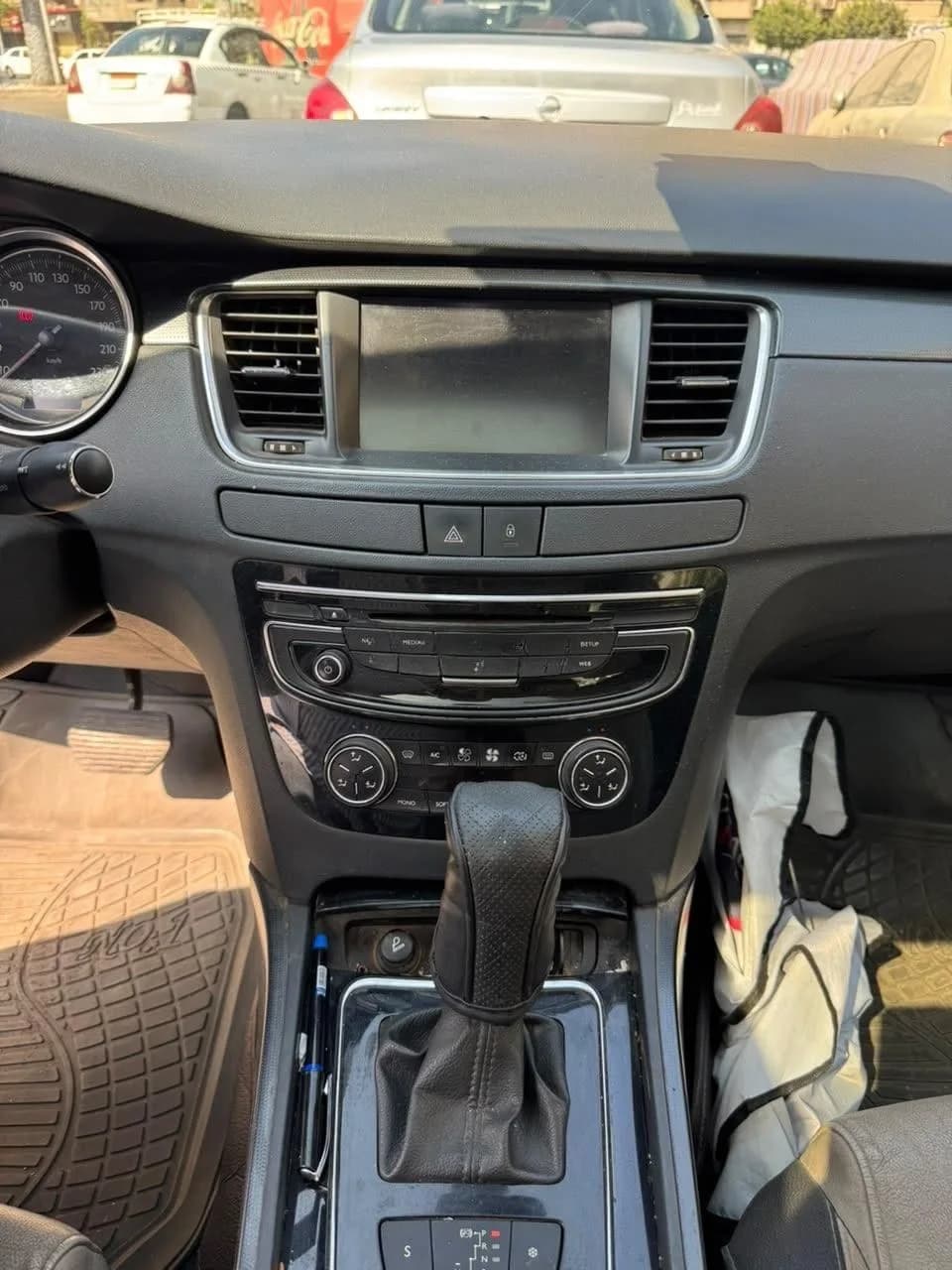 Peugeot 508 2017 (0)