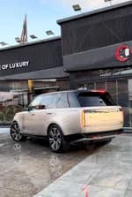Land Rover Range Rover Vogue 2024 (2)