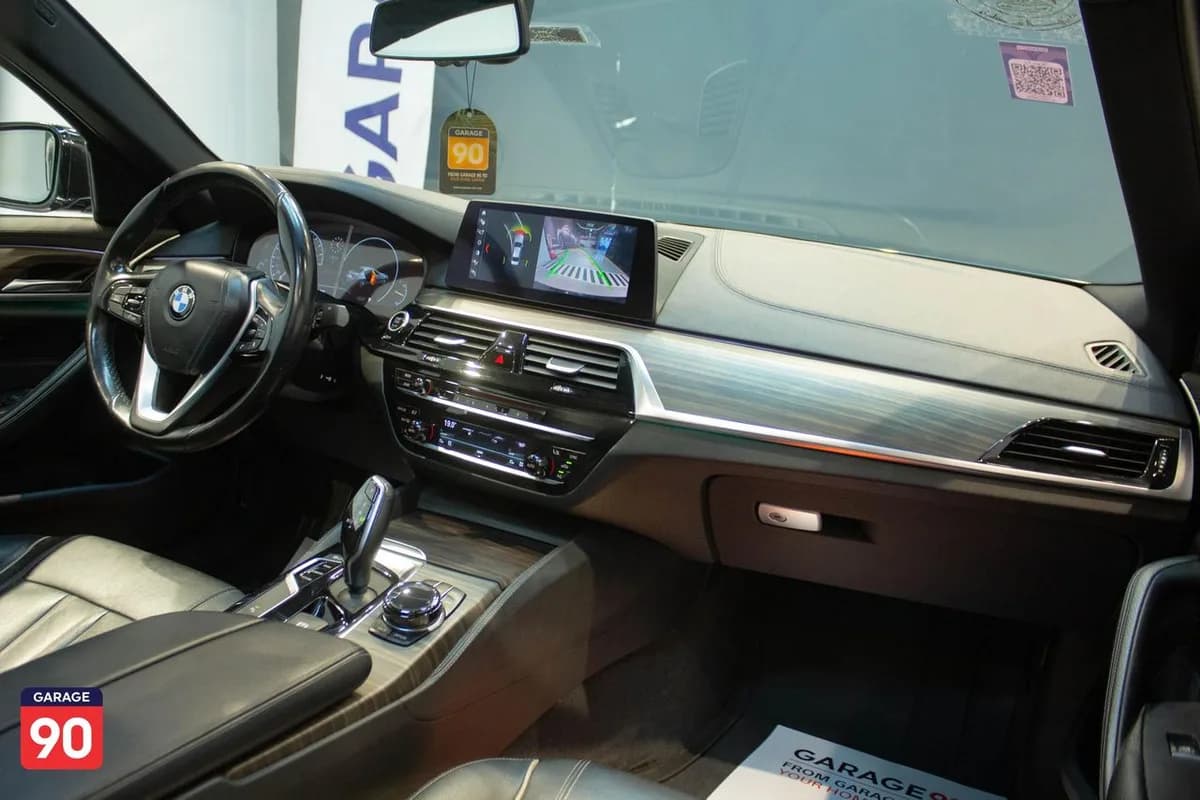 BMW 520 2019 (10)