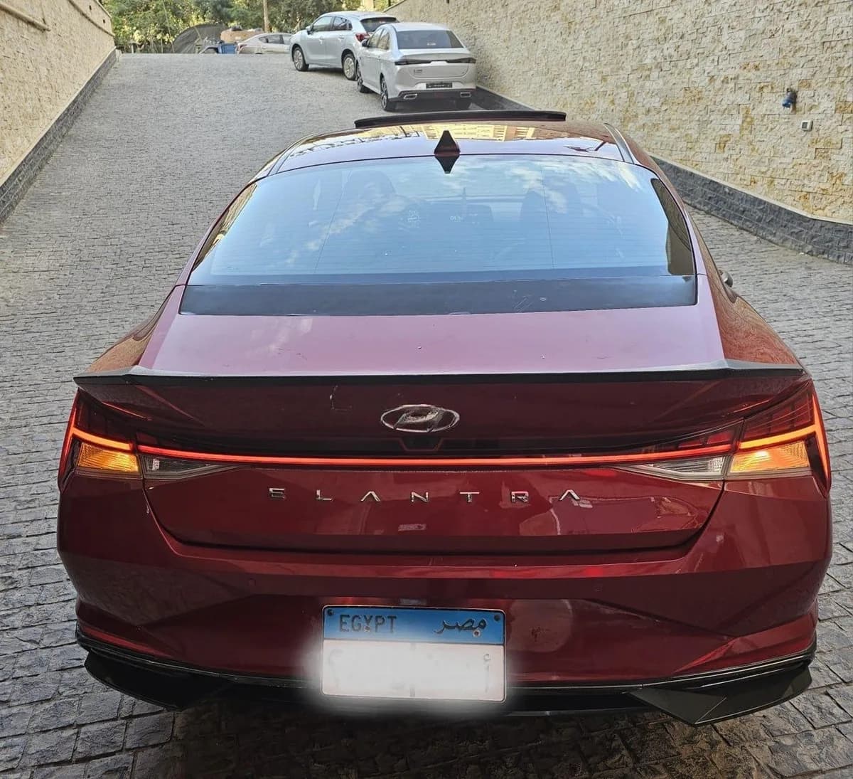 Hyundai Elantra 2021 (1)