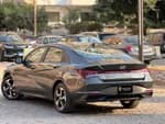 Hyundai Elantra 2021 (4)