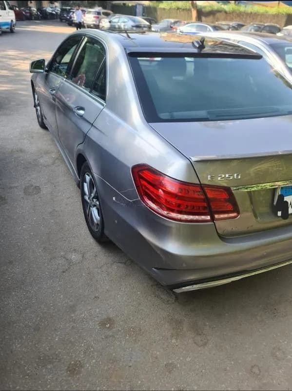 Mercedes E 250 2014 (1)