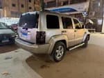 Jeep Cherokee 2010 (4)