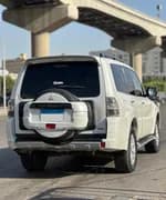 Mitsubishi Pajero 2014 (4)