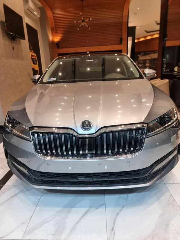 Škoda Superb 2021