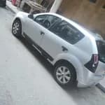 Renault Sandero 2011 (3)