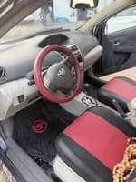 Toyota Yaris 2009 (5)