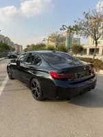 BMW 320i 2026 (2)