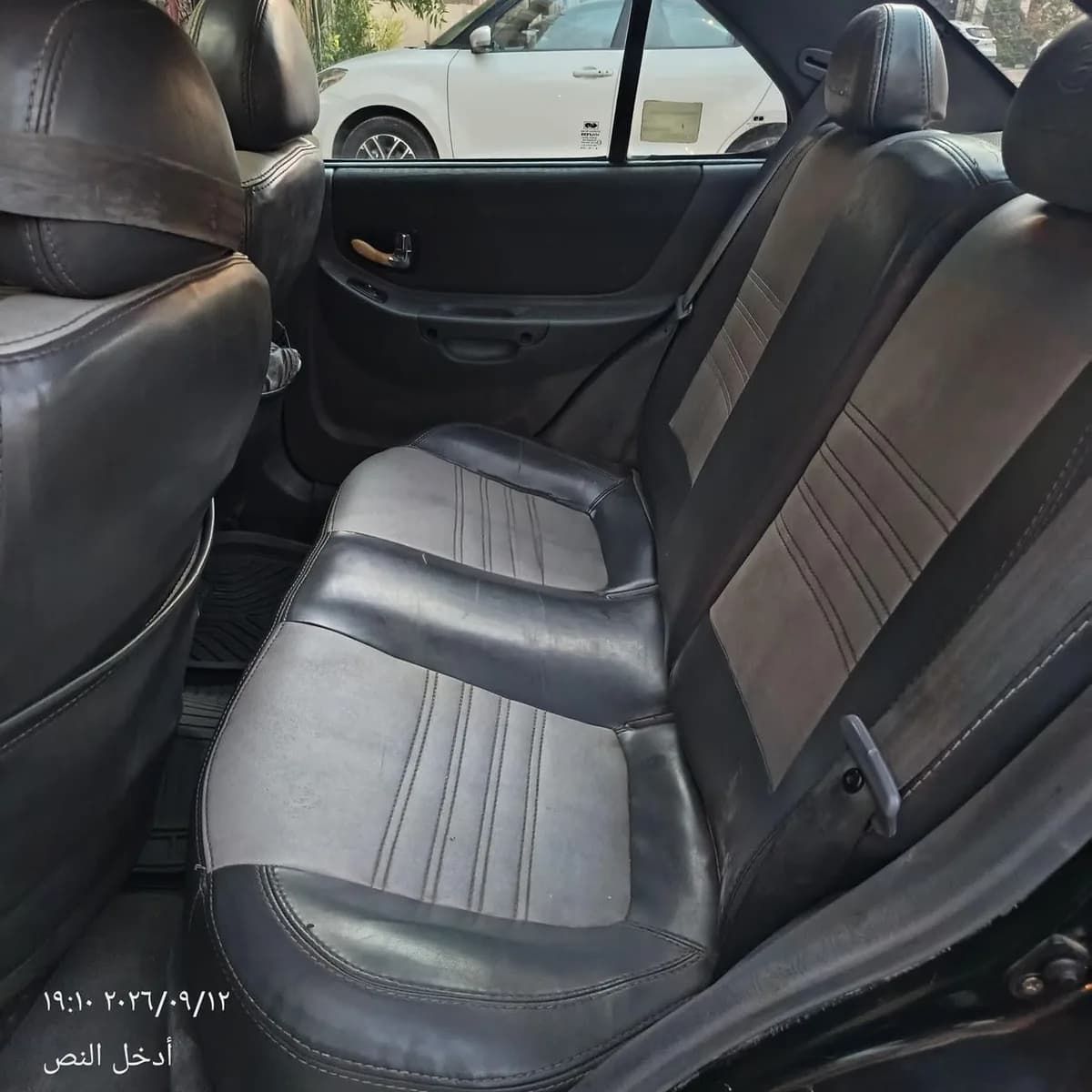 Hyundai Verna 2010 (7)