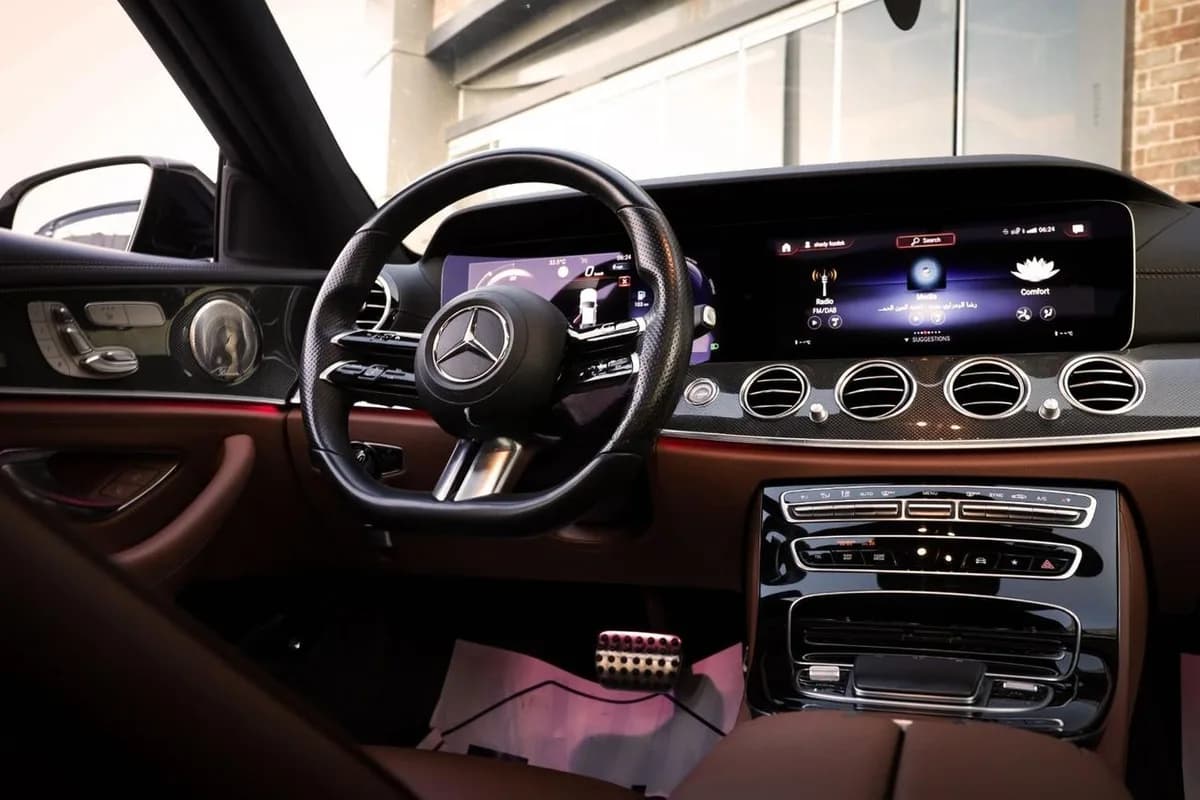 Mercedes E 200 2021 (2)