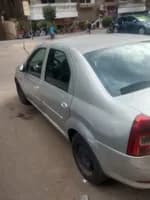 Renault Logan 2013 (3)
