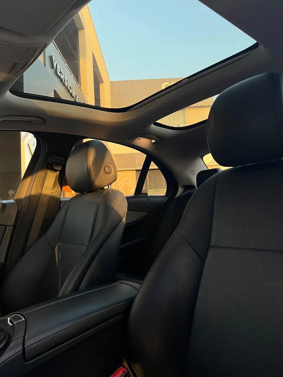 Mercedes E 200 2019 (1)