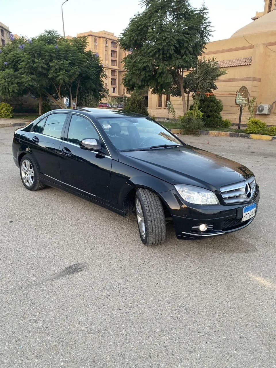 Mercedes-Benz 280 2008 (1)