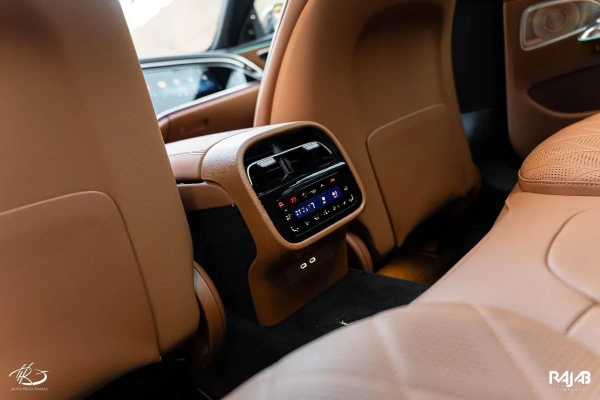 Mercedes E 200 2026 (1)
