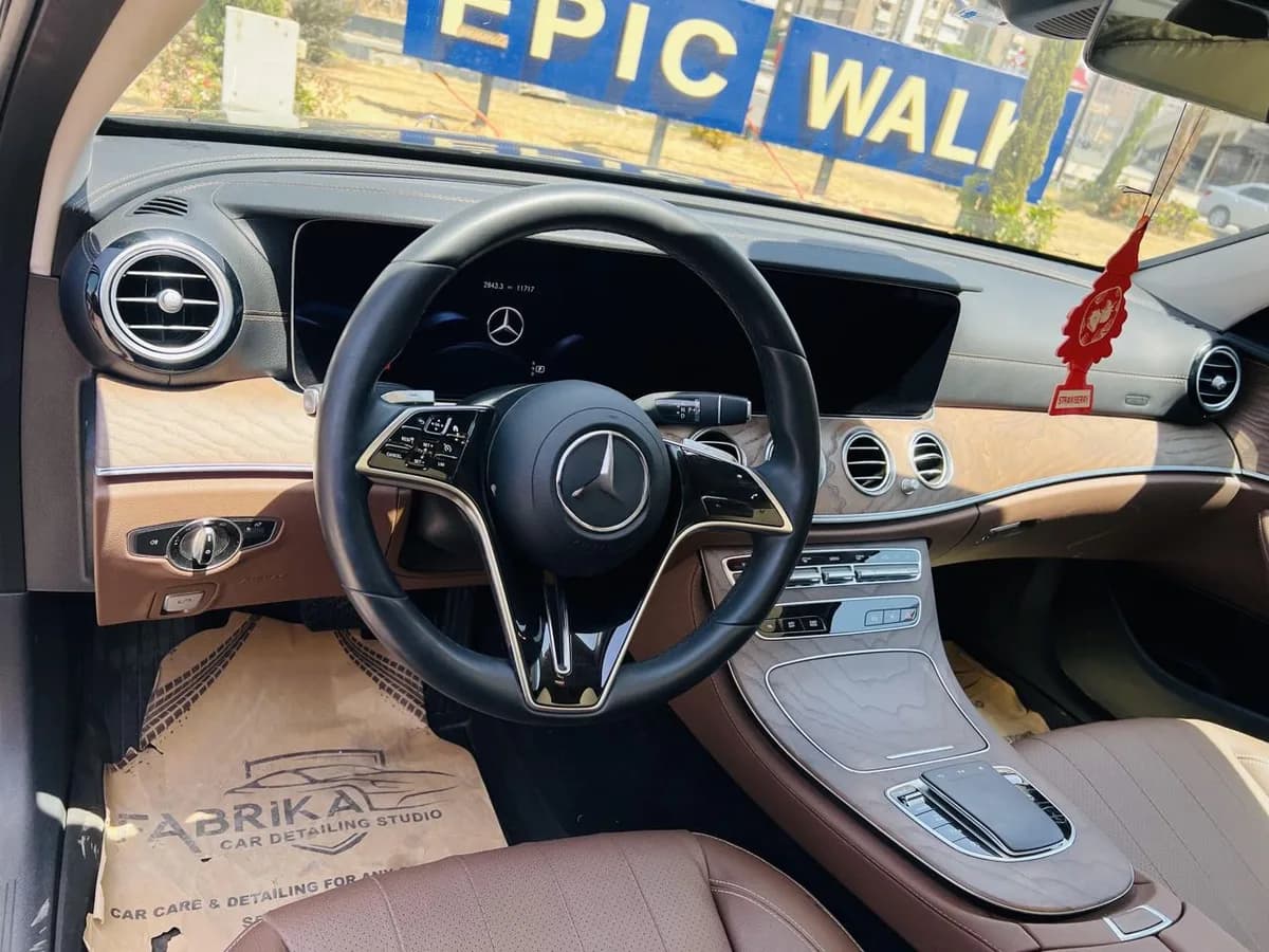 Mercedes E 200 2022 (1)