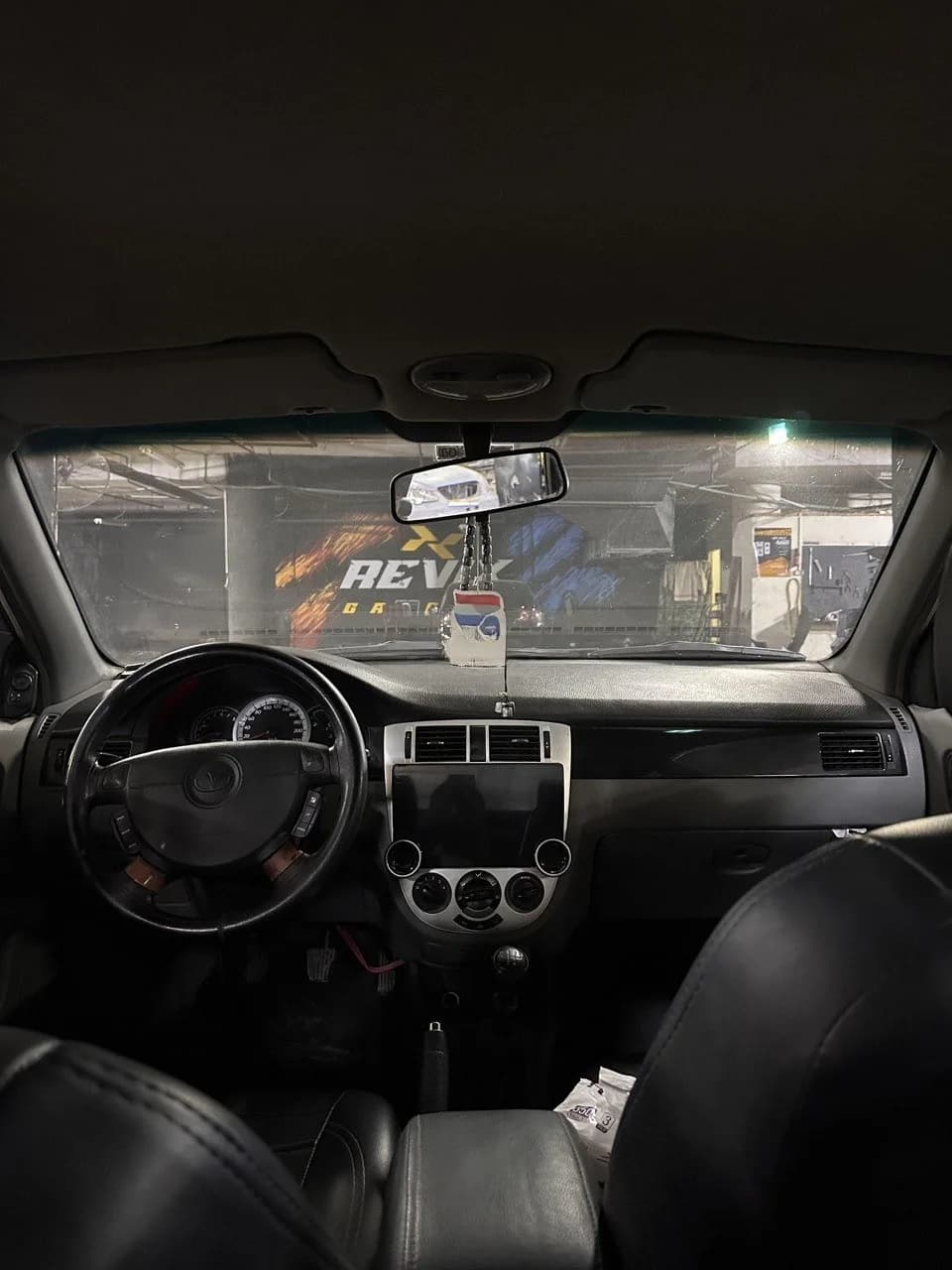 Chevrolet Optra 2011 (1)