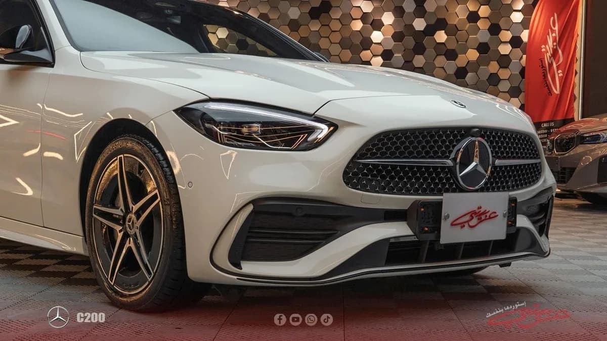 Mercedes C 200 2025 (1)