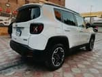 Jeep Renegade 2022 (4)