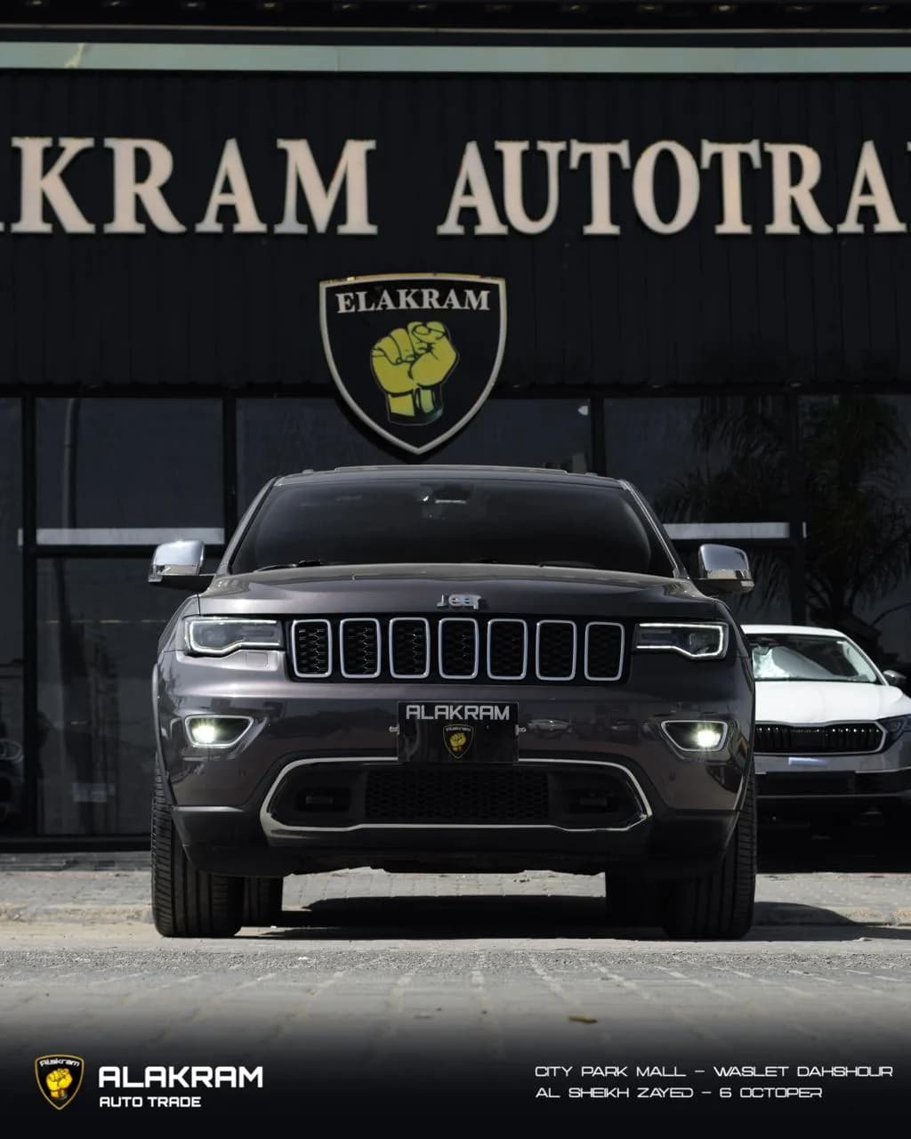 Jeep Grand Cherokee 2022 (1)