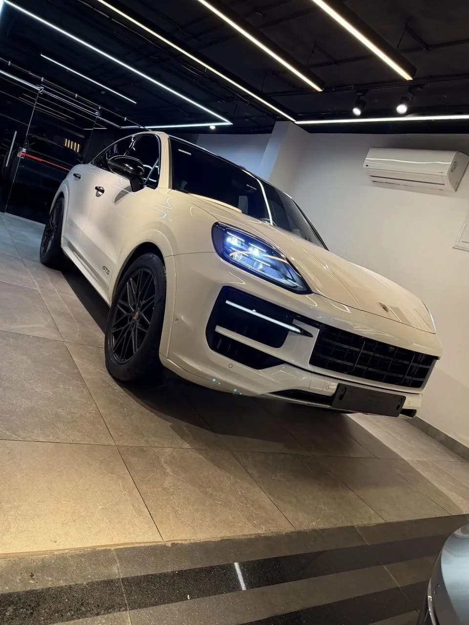 Porsche Cayenne 2025 (0)