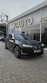 BMW iX 2022 (3)