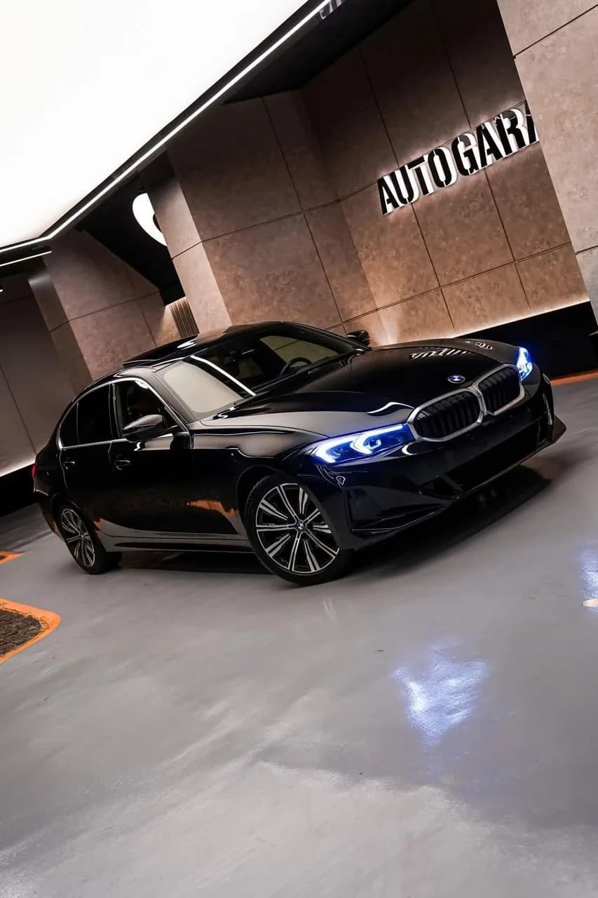 BMW 320i 2024 (1)